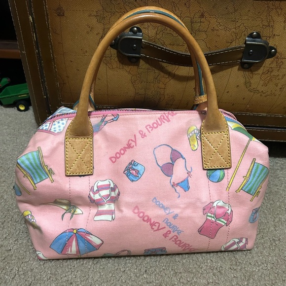 Dooney & Bourke Pink Beach Satchel - Picture 2 of 11
